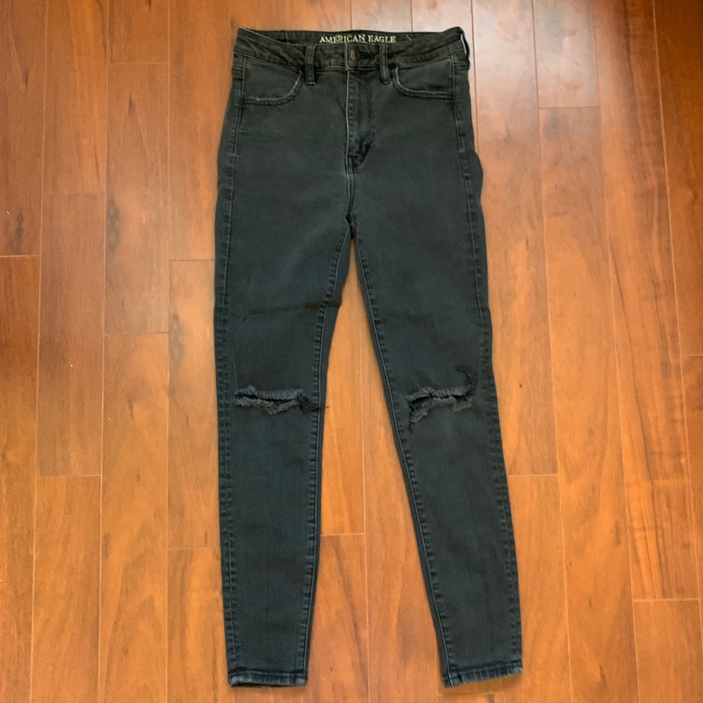 Black skinny jeans